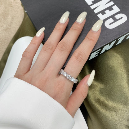 [Luxe Jewels]Gorgeous Round Cut Tennis Ring