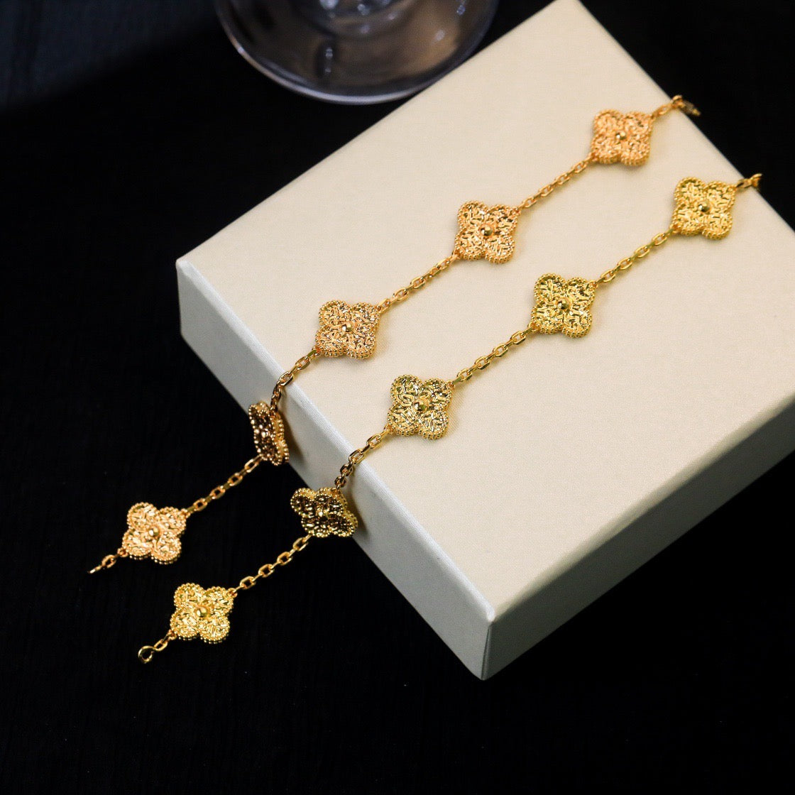 [Luxe Jewels]CLOVER 5 MOTIFS BRONZING BRACELET