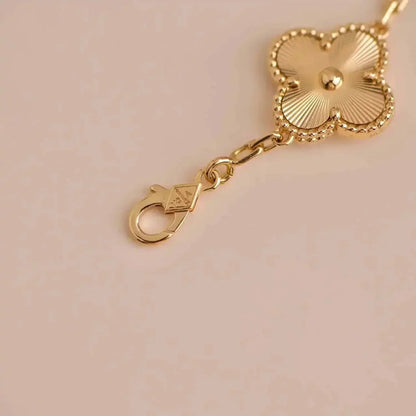 [Luxe Jewels]CLOVER 5 FLOWERS LASER BRACELET