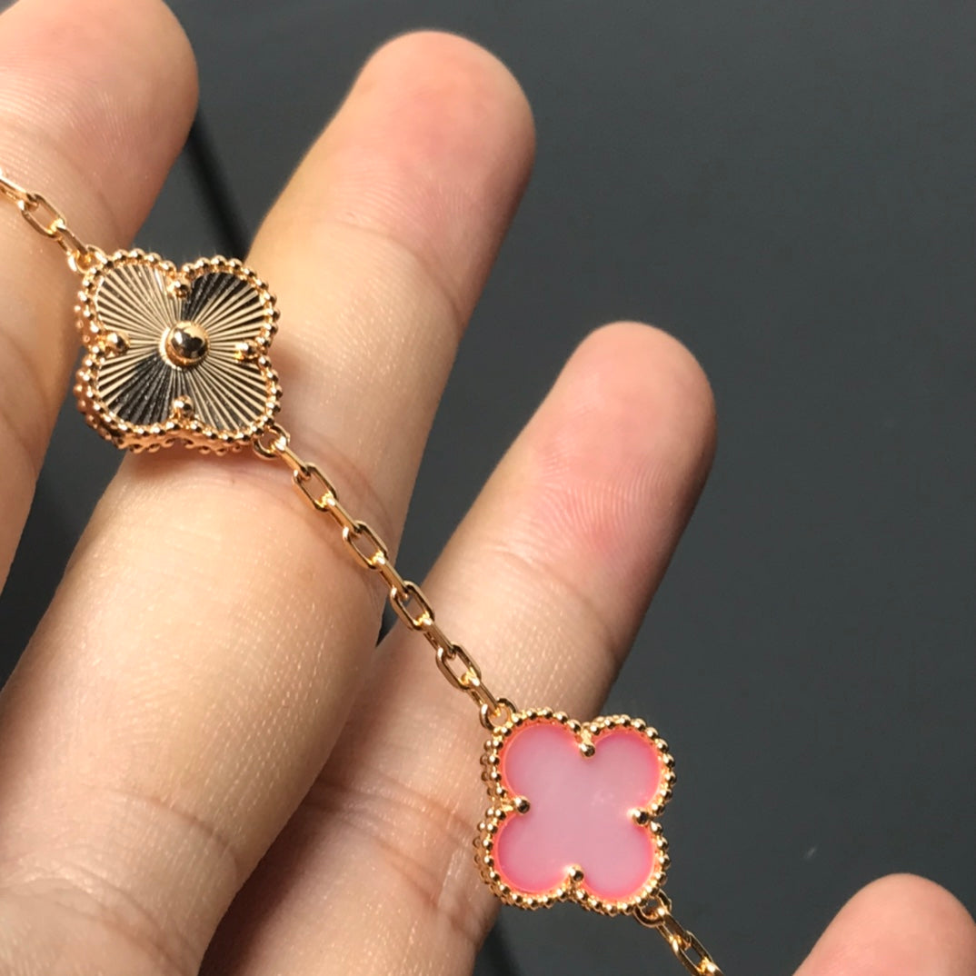 [Luxe Jewels]CLOVER BRACELET 5 MOTIF PINK AND PINK GOLD